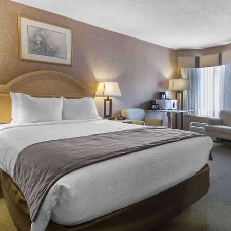 Flamingo Hotel Medicine Hat Luaran gambar