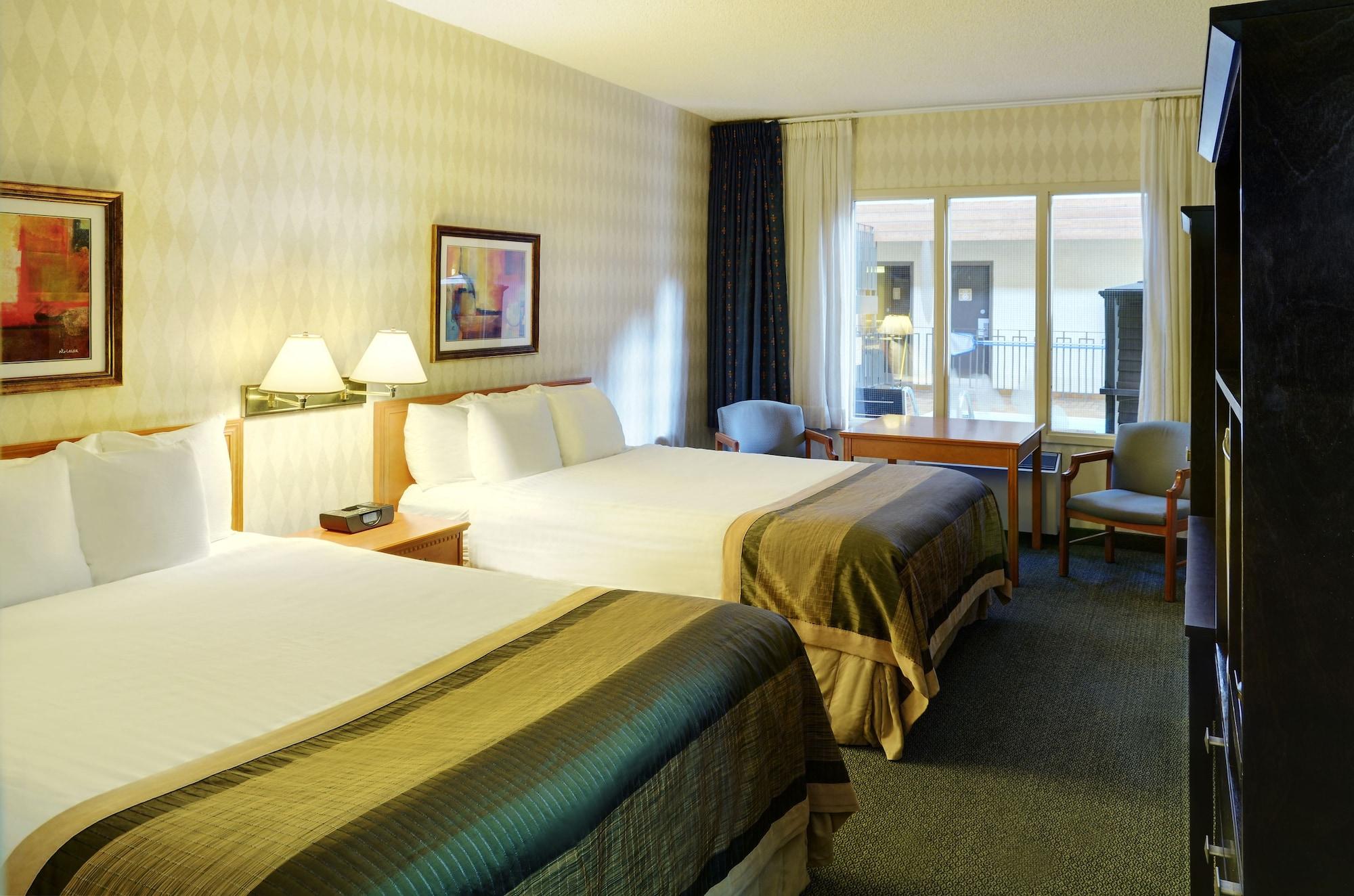Flamingo Hotel Medicine Hat Luaran gambar