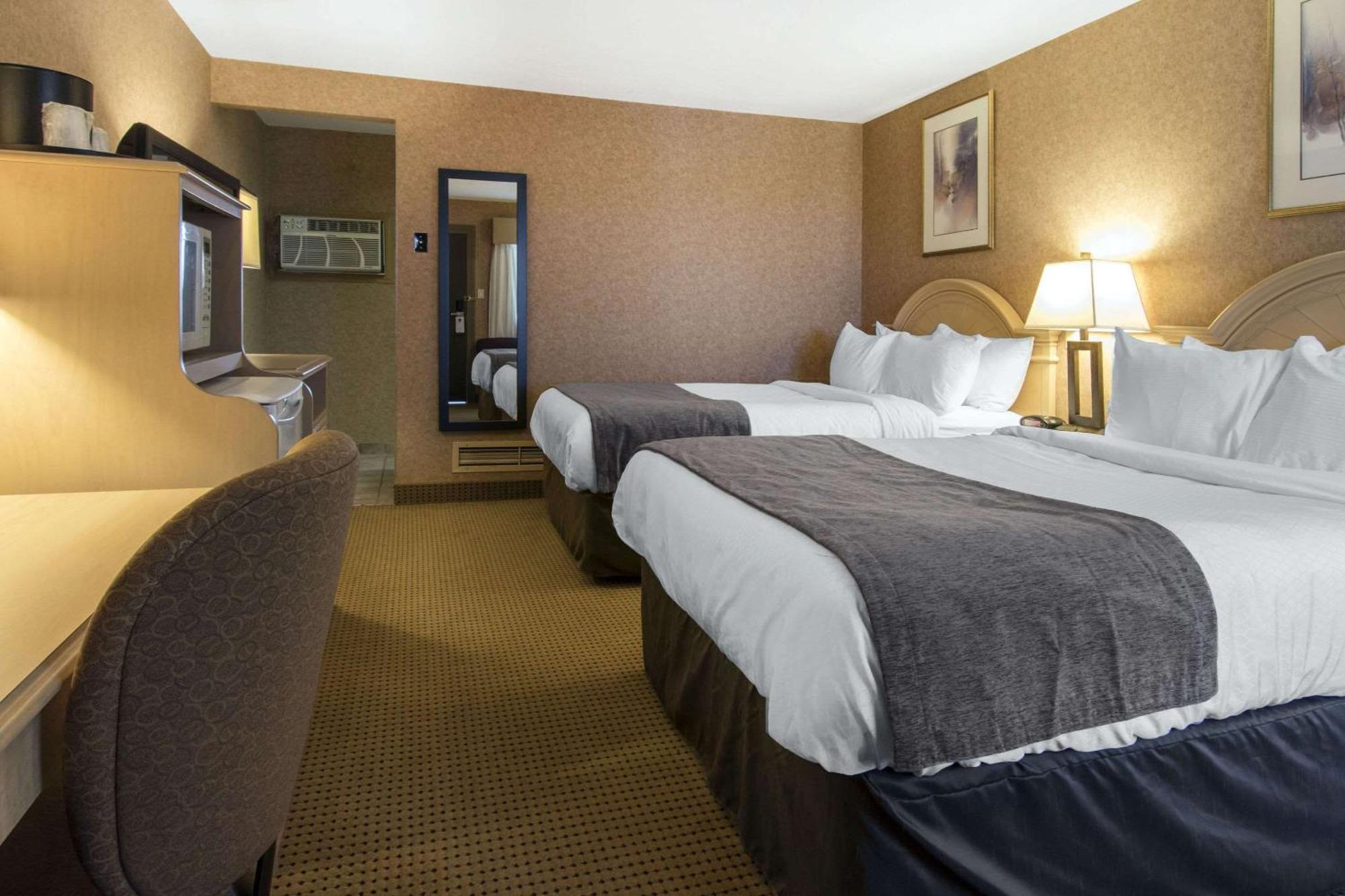 Flamingo Hotel Medicine Hat Luaran gambar